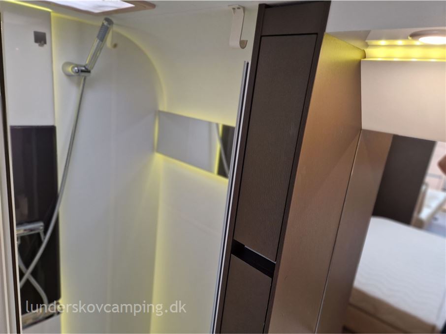 Adria Alpina 663 HT
