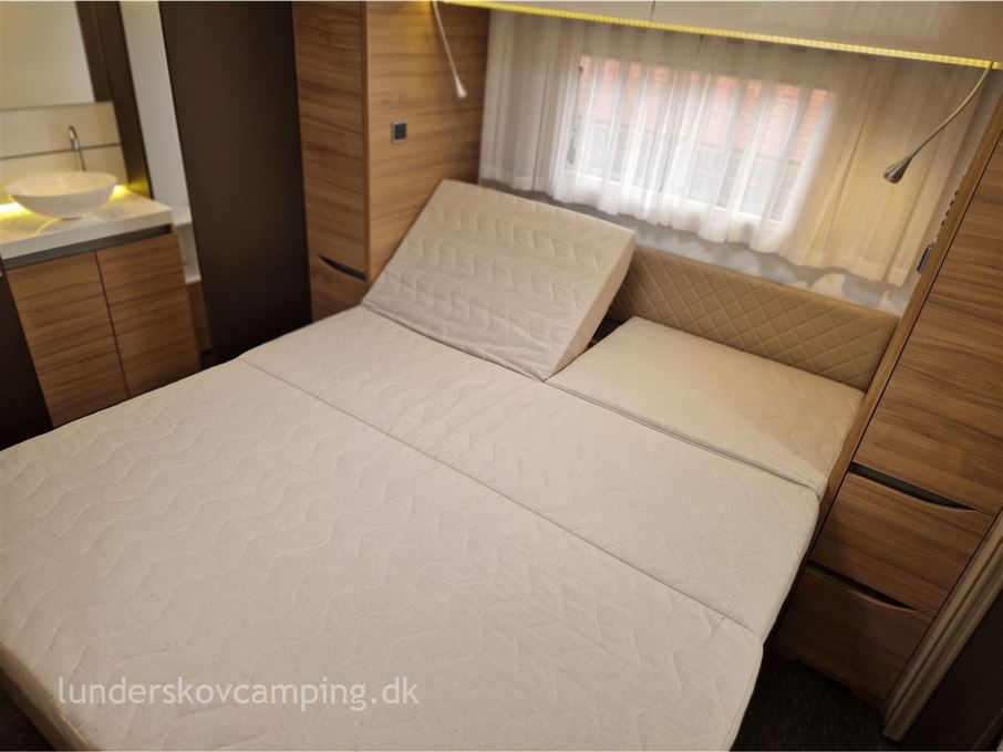 Adria Alpina 663 HT