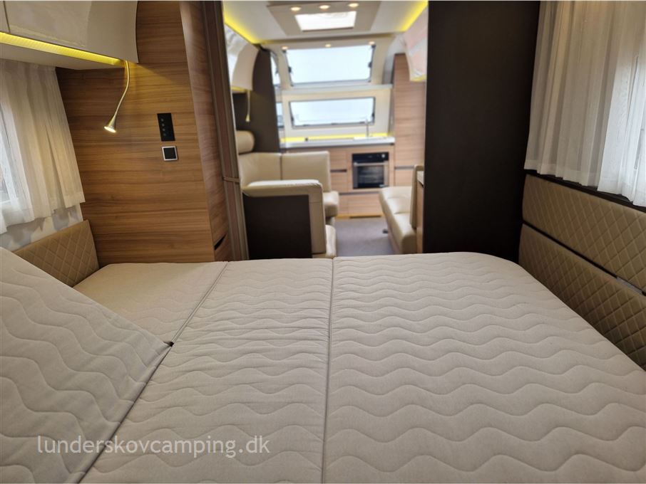 Adria Alpina 663 HT
