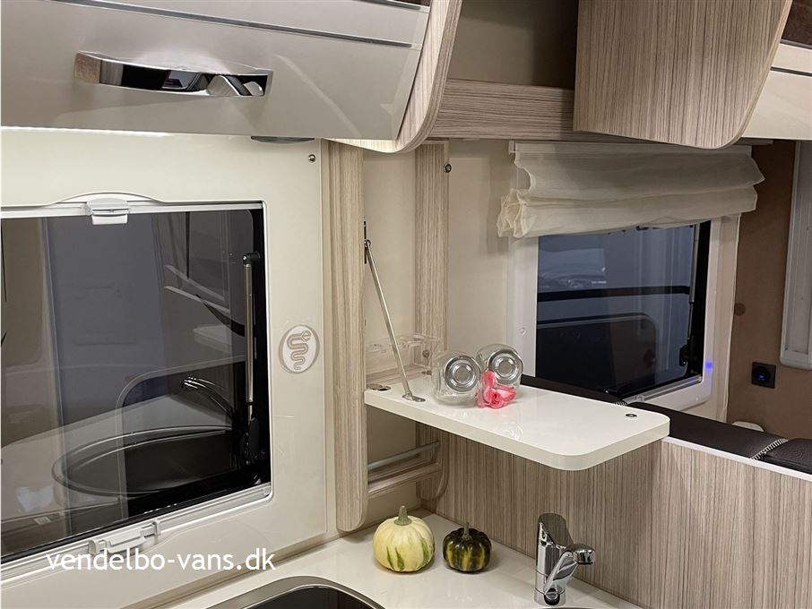 Elnagh T-Loft 530