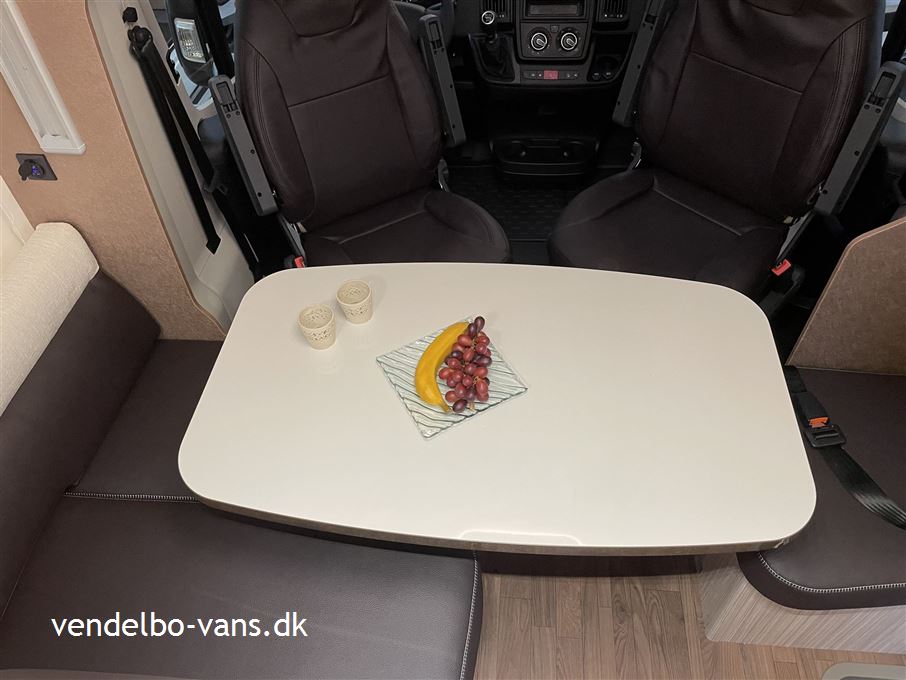 Elnagh T-Loft 530