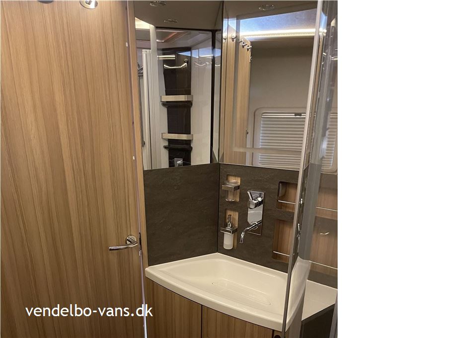 Knaus Sun I 900 LEG