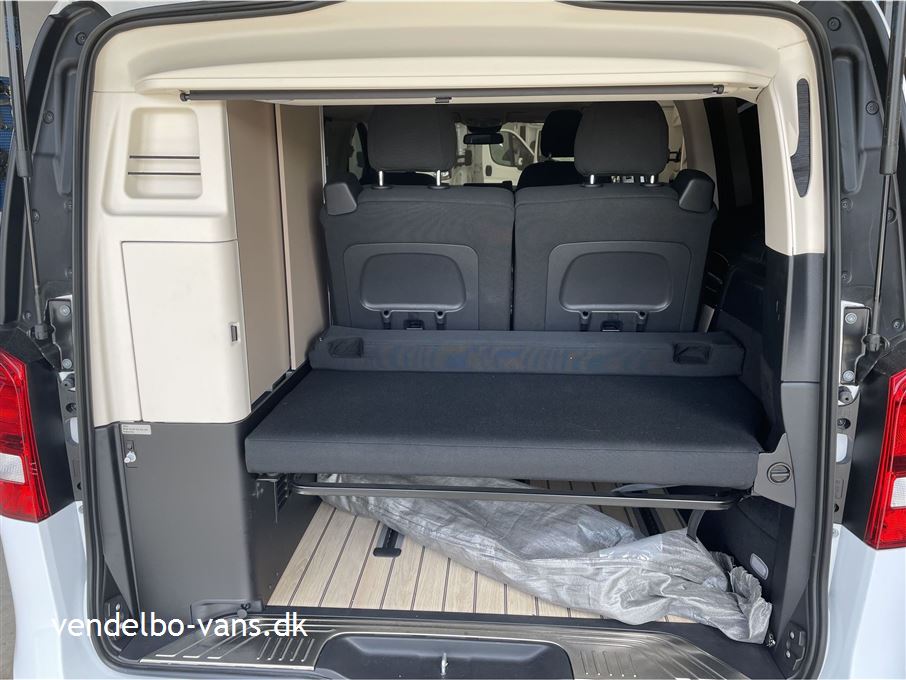 Mercedes Marcopolo / Viano V220