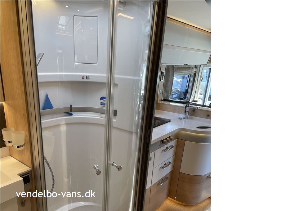Hymer Master Line ML I 880