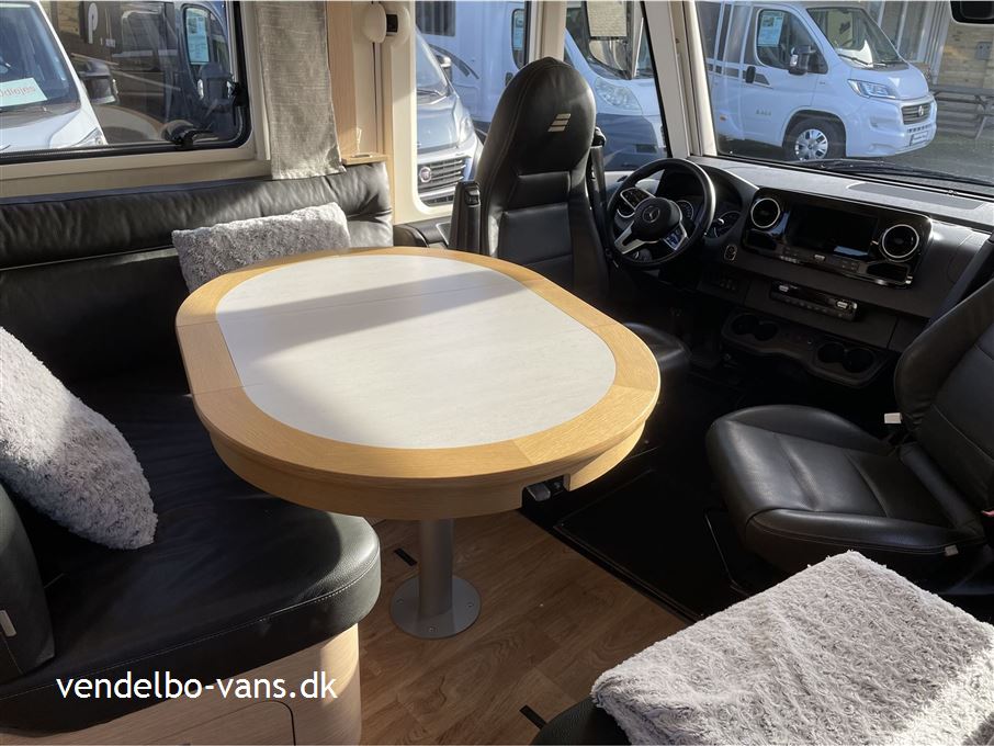 Hymer Master Line ML I 880