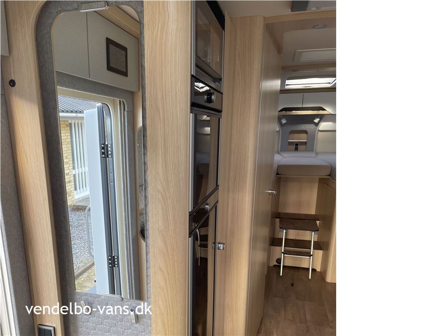 Hymer Master Line ML I 880