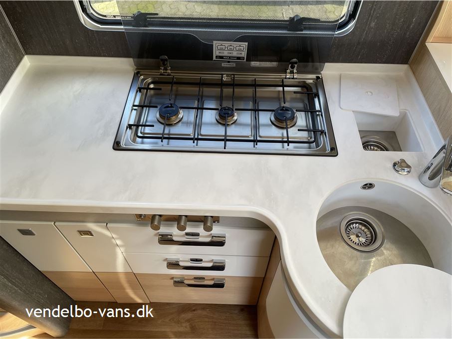 Hymer Master Line ML I 880