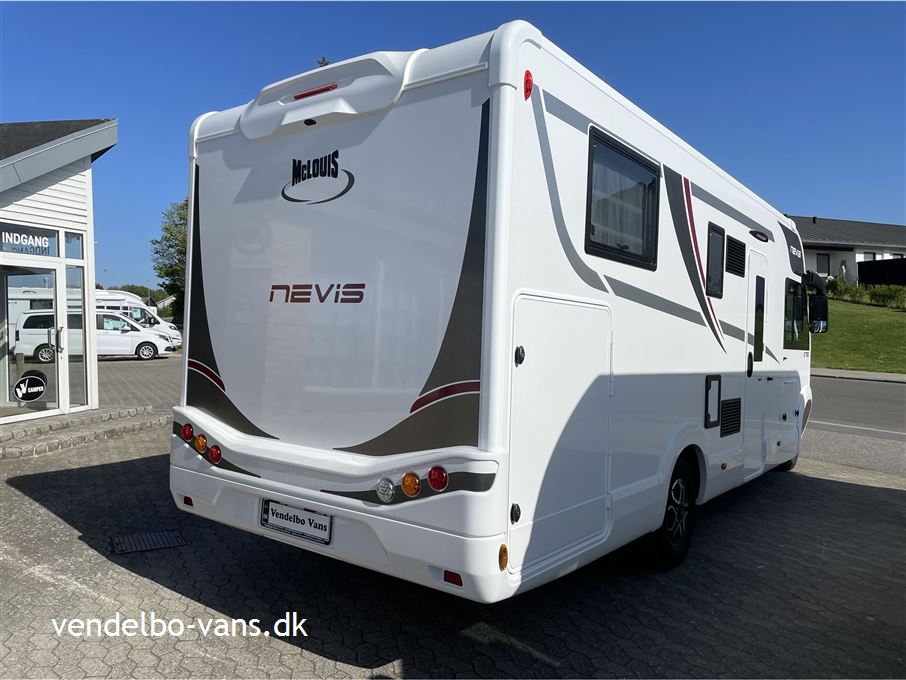 McLouis Nevis 873