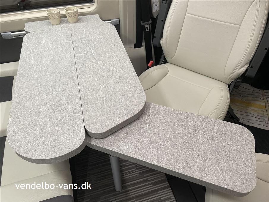 McLouis Menfys Van 04 Prestige Matic