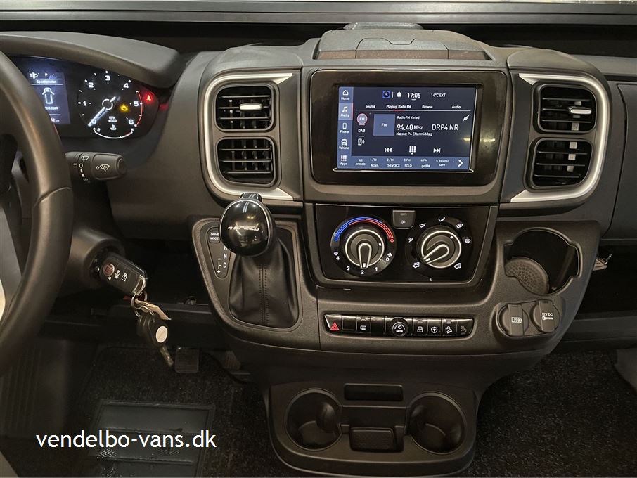 McLouis Menfys Van 04 Prestige Matic