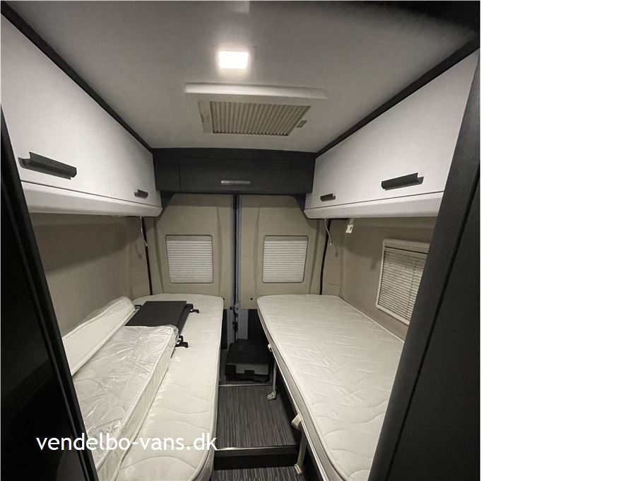 McLouis Menfys Van 04 Prestige Matic