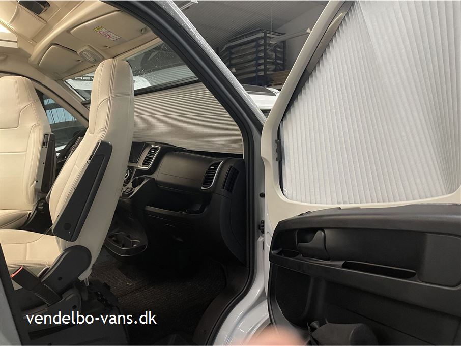 McLouis Menfys Van 04 Prestige Matic