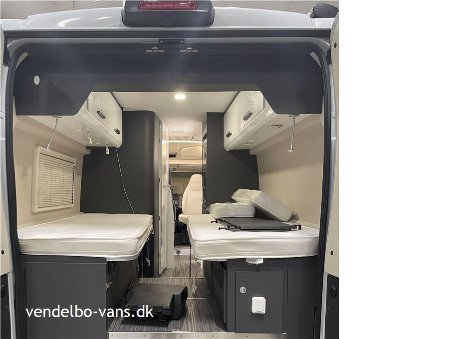 McLouis Menfys Van 04 Prestige Matic