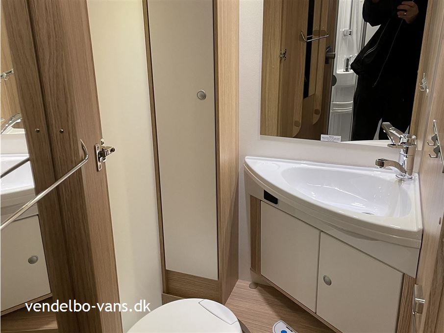 SunLight T 68 Adventure Edition