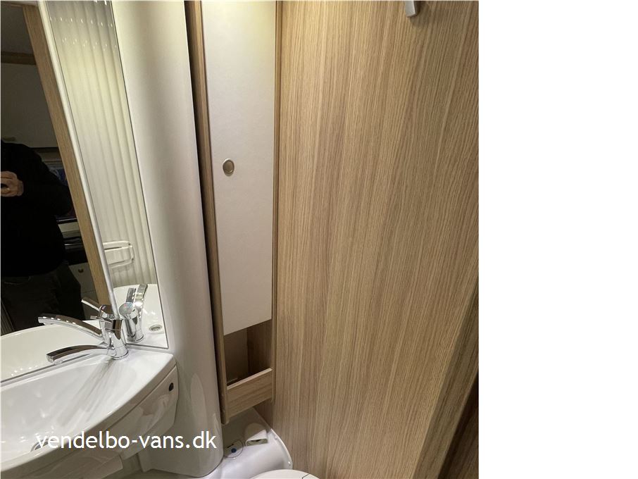 SunLight VAN V66 Adventure Edit