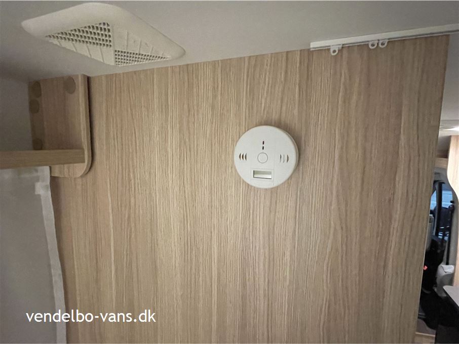 SunLight VAN V66 Adventure Edit