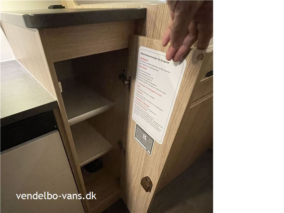 SunLight VAN V66 Adventure Edit