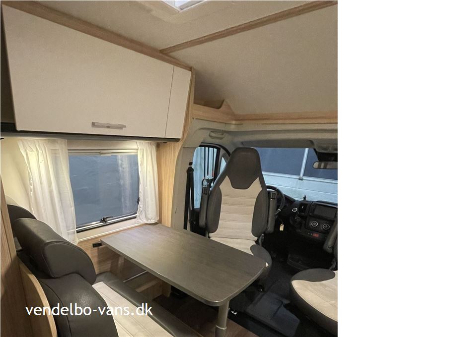 SunLight VAN V66 Adventure Edit