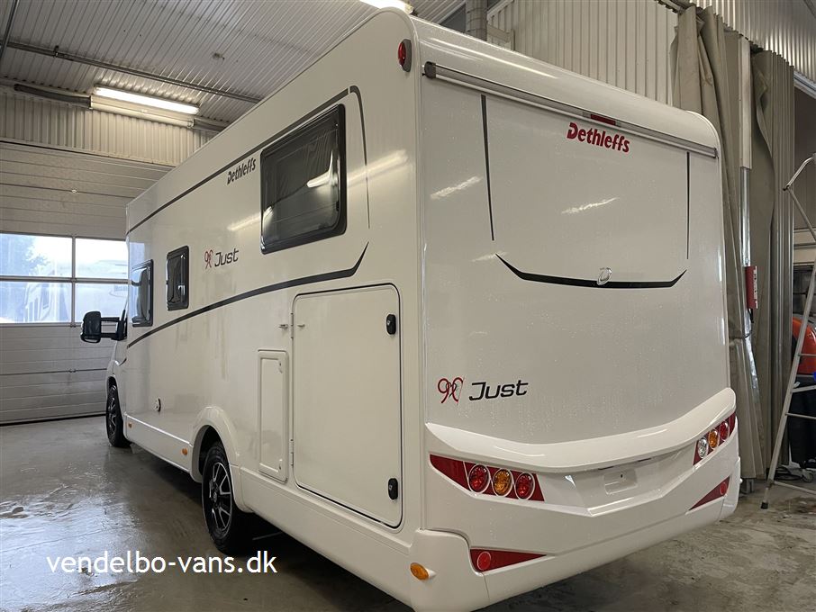 Dethleffs Just T 7052 EB - 90 Year