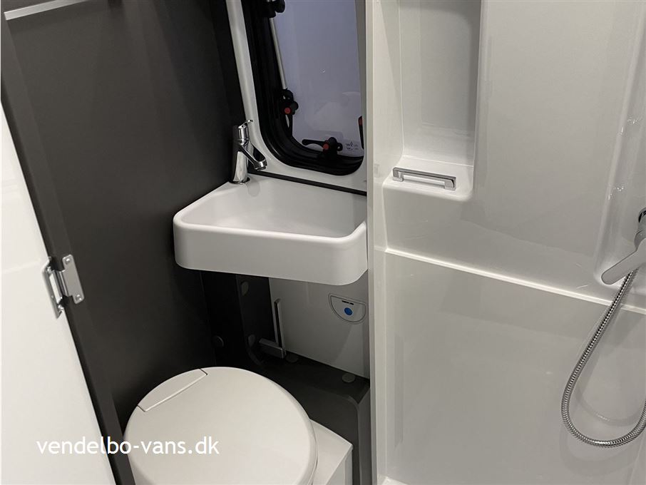 McLouis Menfys Van 03 S-Line