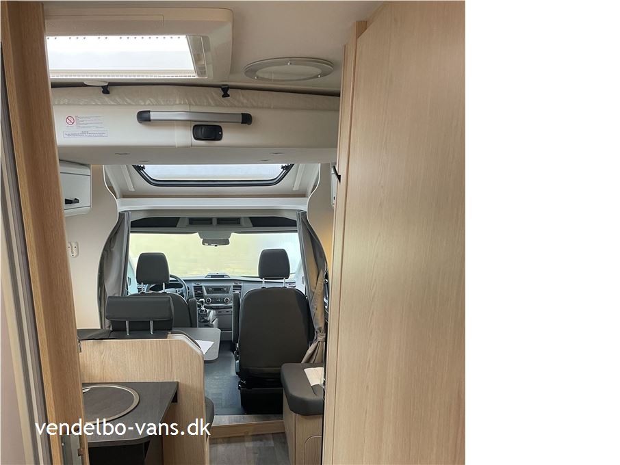 SunLight T 690L Adventure Edition