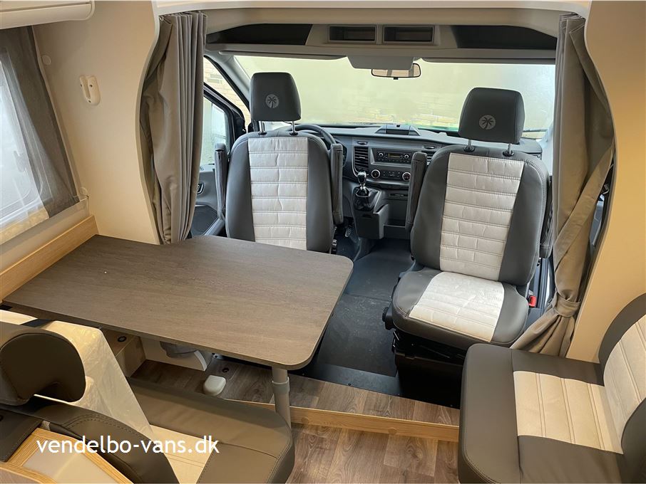 SunLight T 690L Adventure Edition