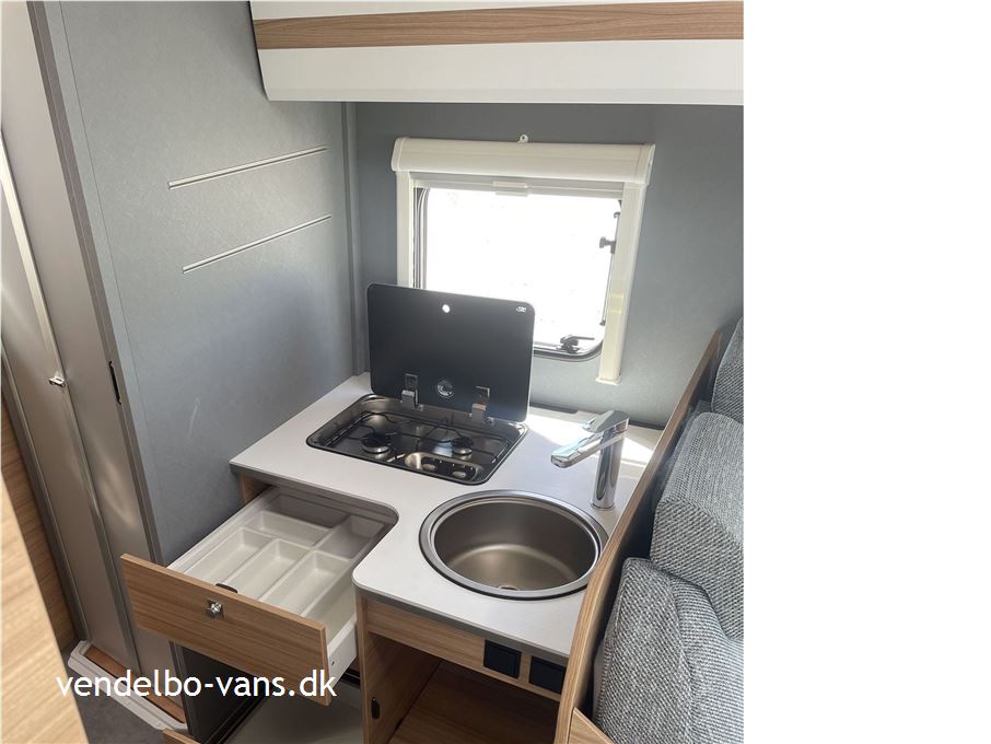 Dethleffs Just T 7052 EB - 90 Year