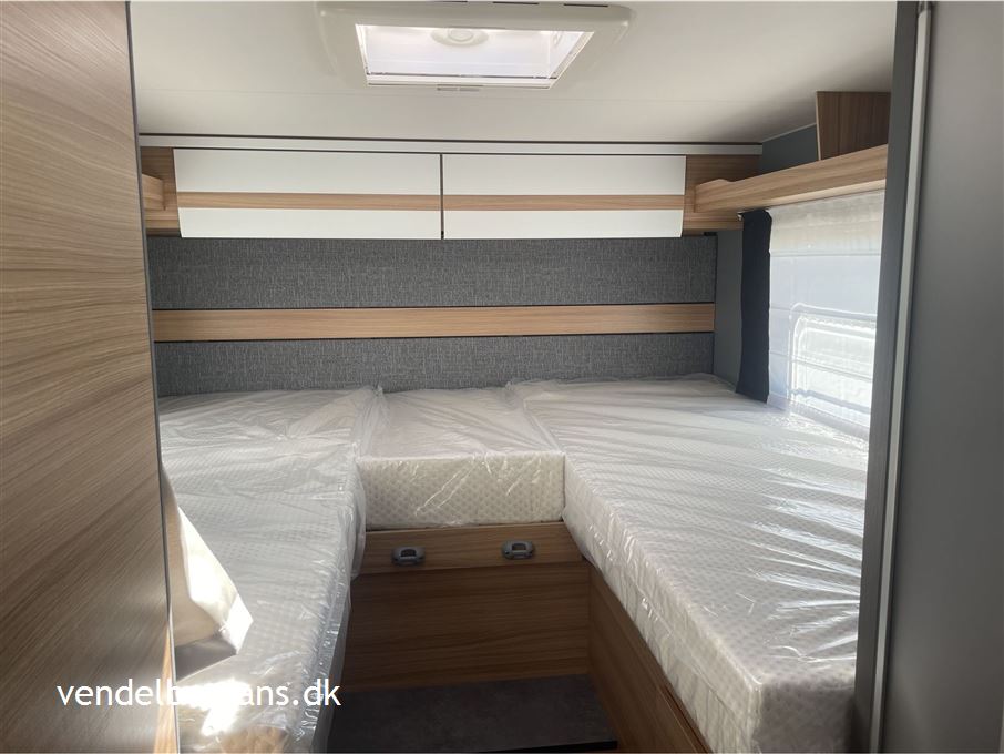 Dethleffs Just T 7052 EB - 90 Year