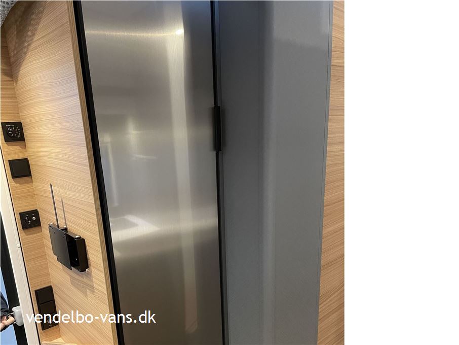 Dethleffs Just T 7052 DBM - 90 Year