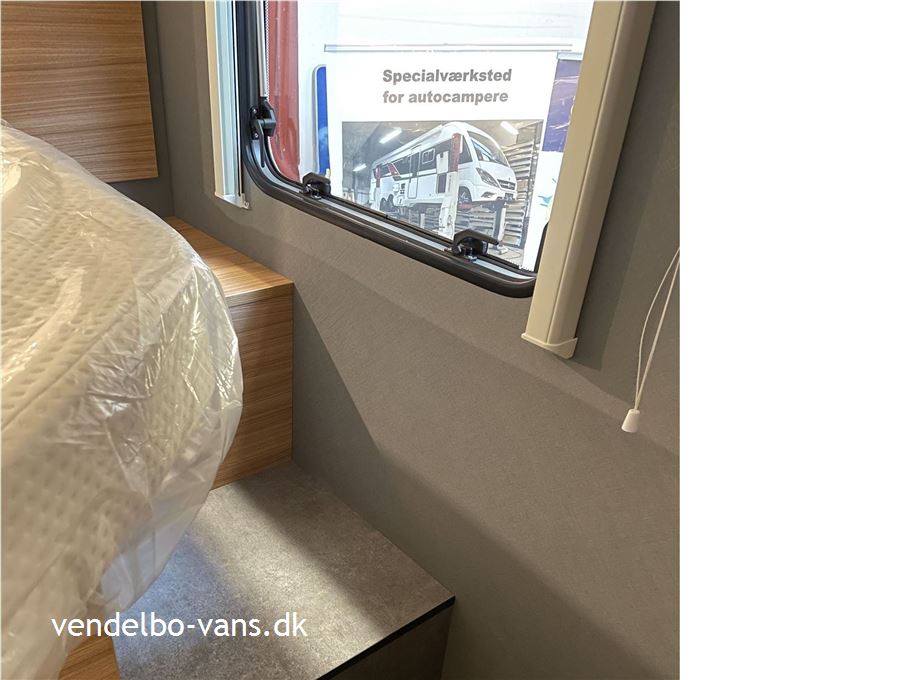 Dethleffs Just T 7052 DBM - 90 Year