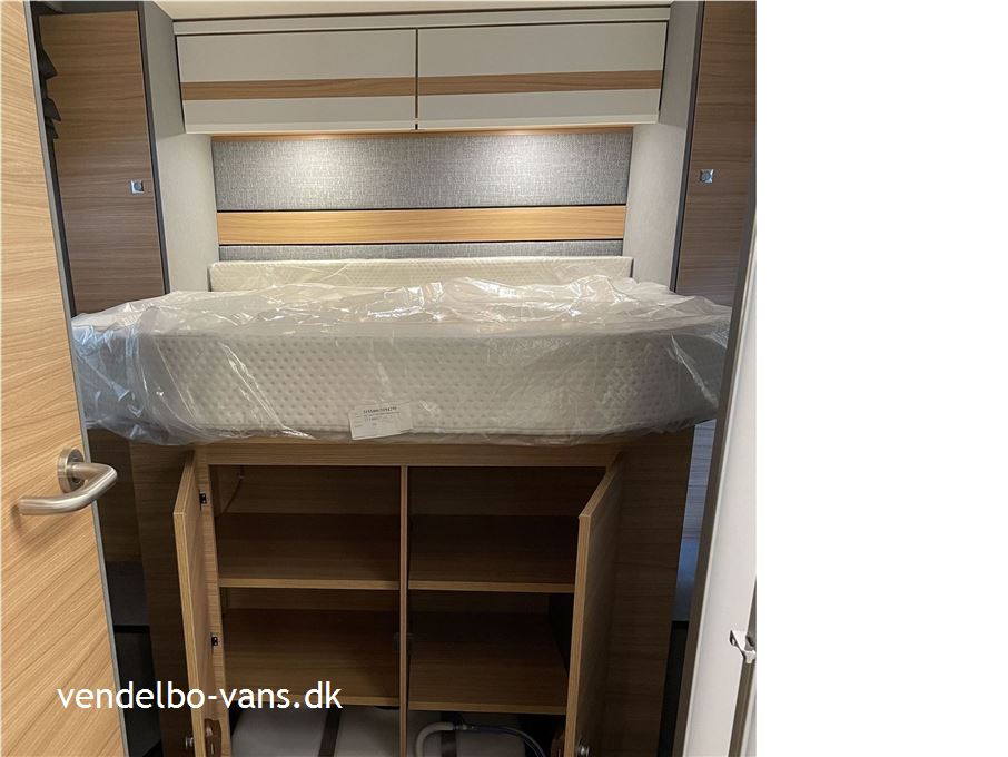 Dethleffs Just T 7052 DBM - 90 Year