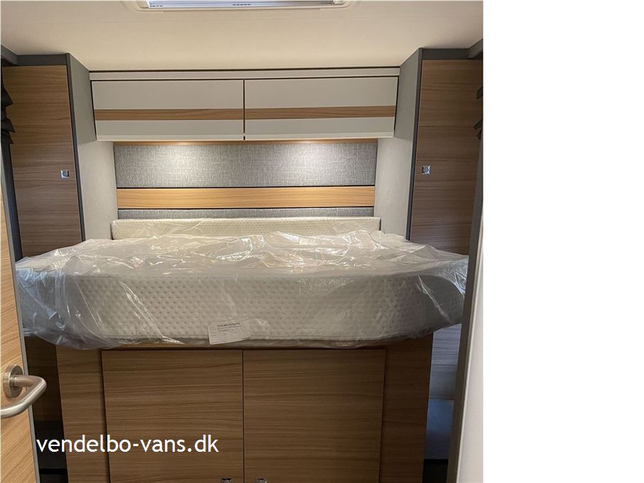 Dethleffs Just T 7052 DBM - 90 Year