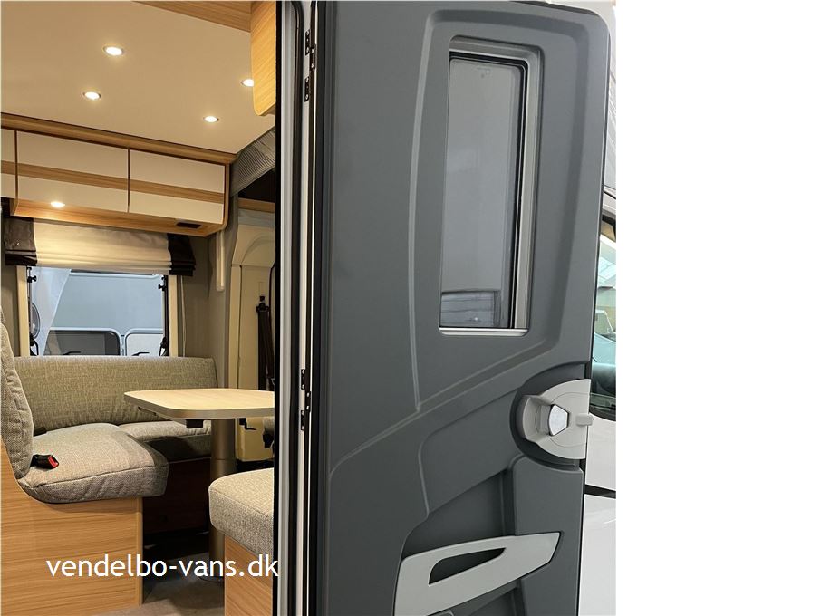 Dethleffs Just T 7052 DBM - 90 Year