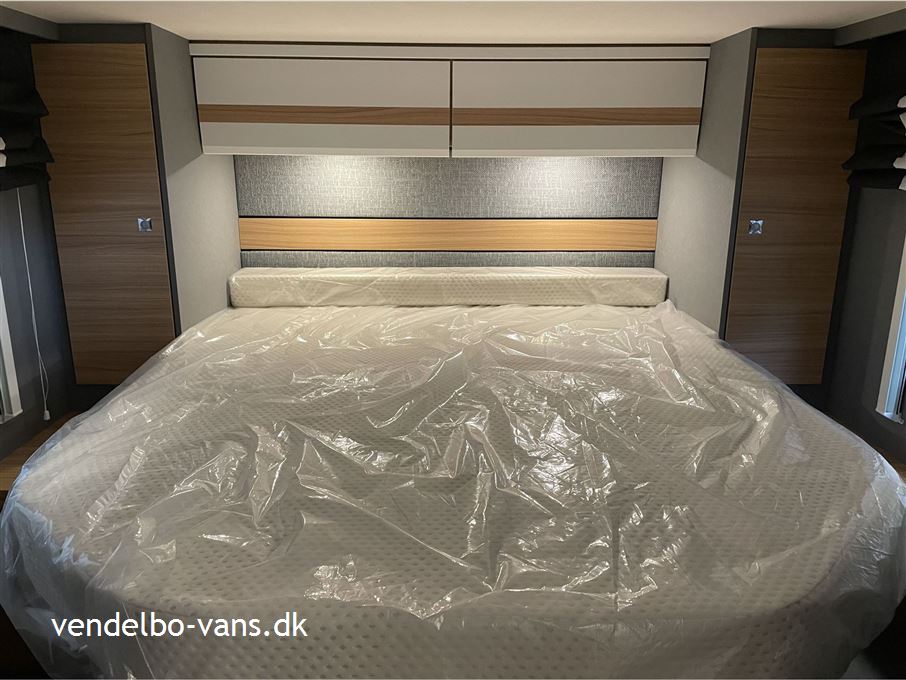 Dethleffs Just T 7052 DBM - 90 Year