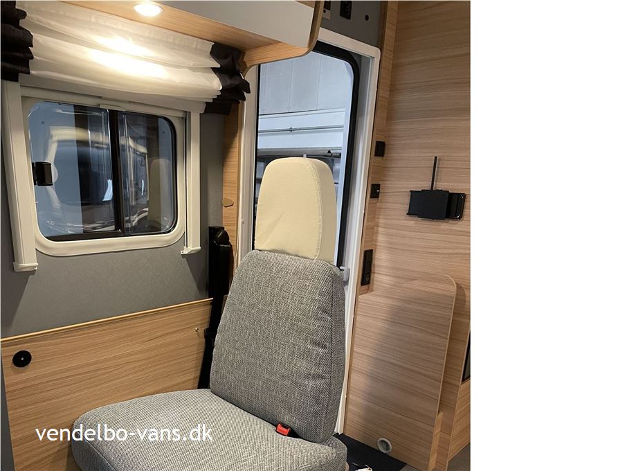 Dethleffs Just T 7052 EBL