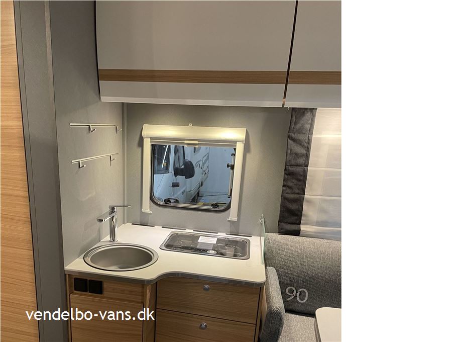 Dethleffs Just T 7052 EBL