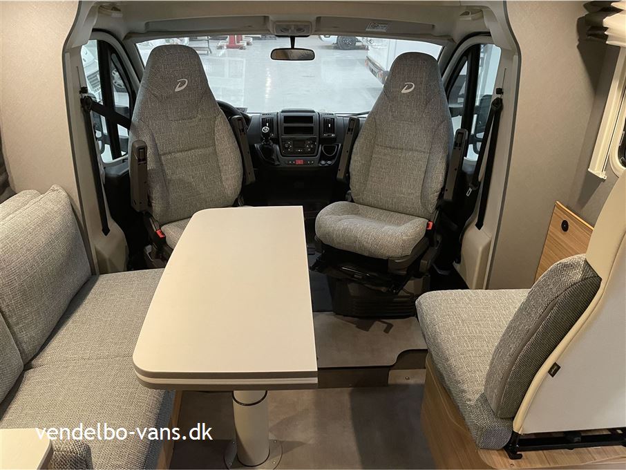 Dethleffs Just T 7052 EBL