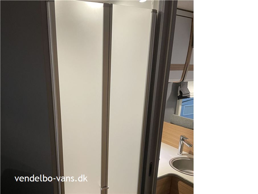 Dethleffs Just T 7052 DBM - 90 Year