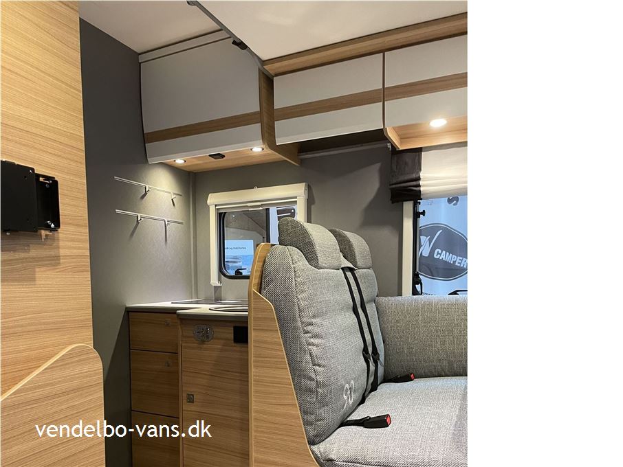 Dethleffs Just T 7052 DBM - 90 Year