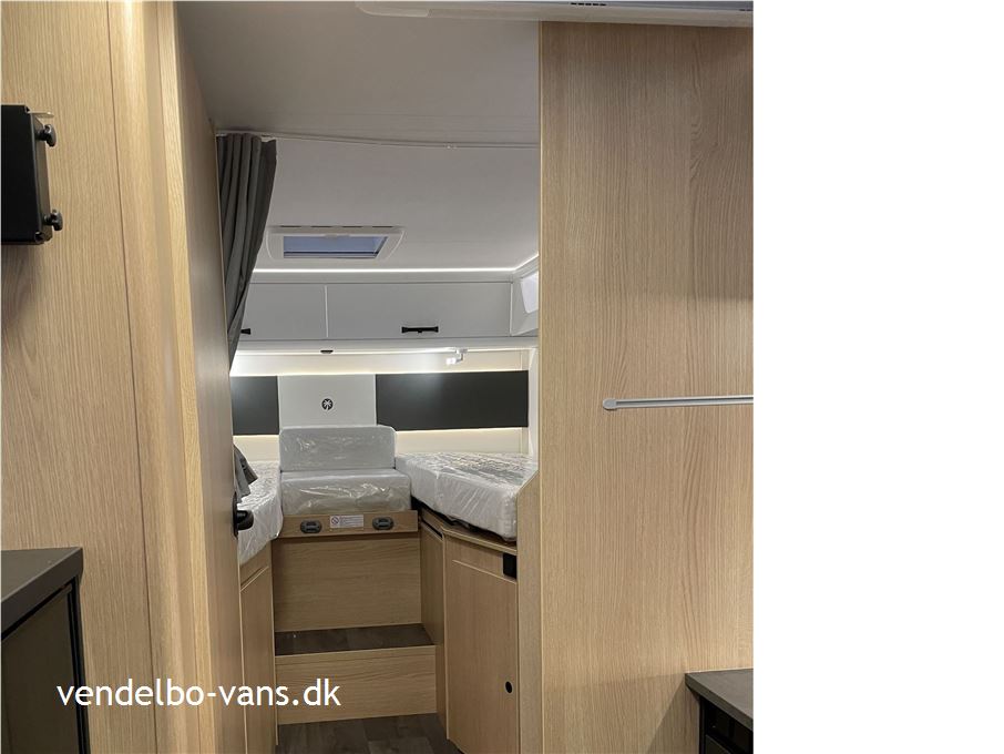 SunLight T 680  Adventure Edition