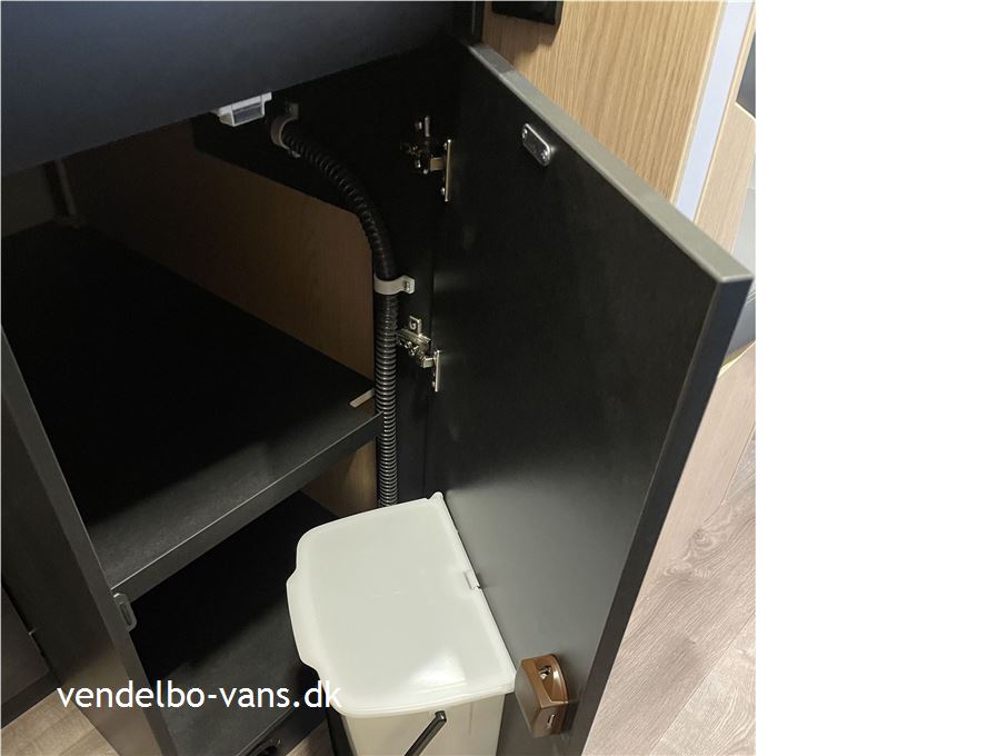 SunLight T 680  Adventure Edition