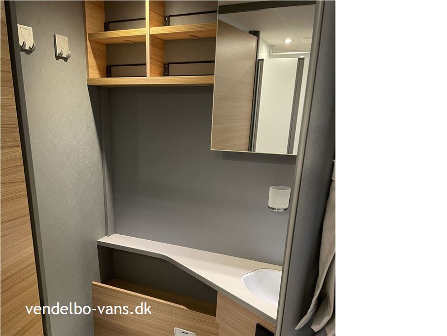 Dethleffs Just T 7052 EB - 90 Year