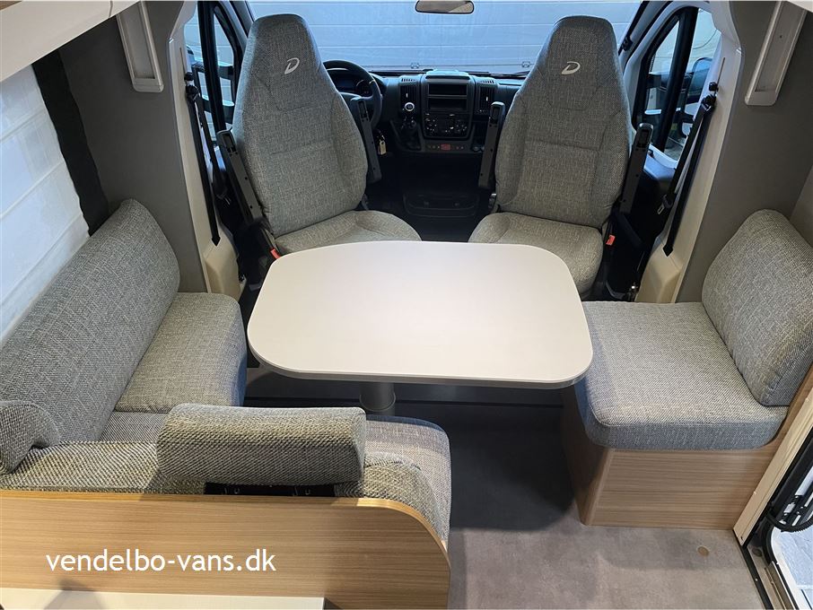 Dethleffs Just T 7052 EB - 90 Year