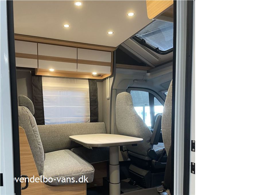 Dethleffs Just T 7052 EB - 90 Year