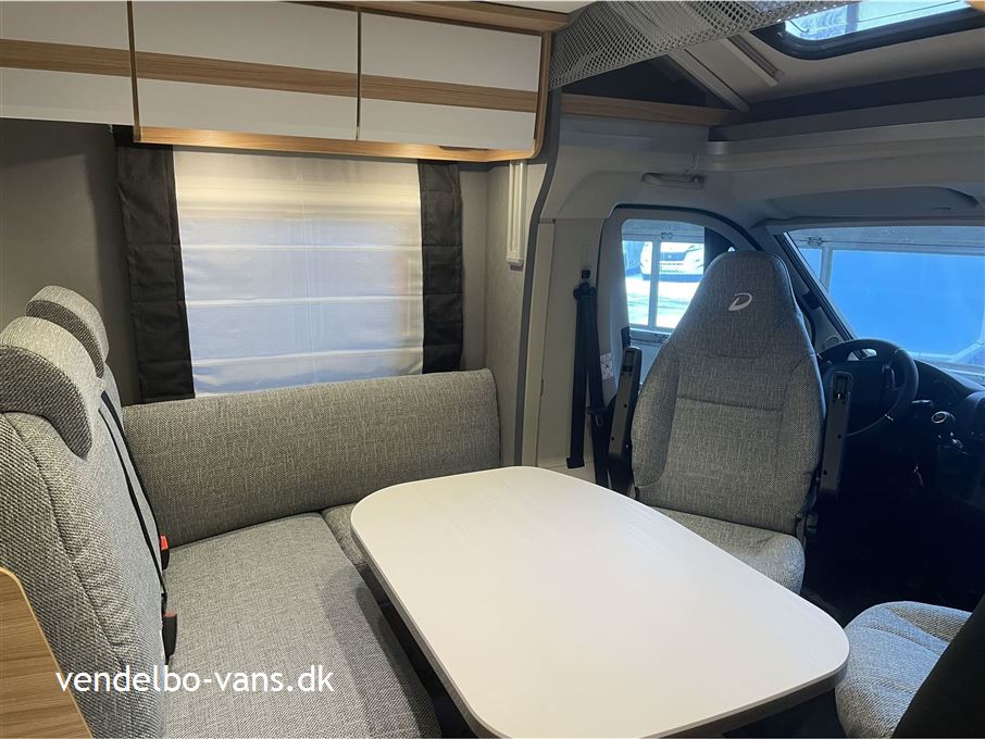 Dethleffs Just T 7052 EB - 90 Year