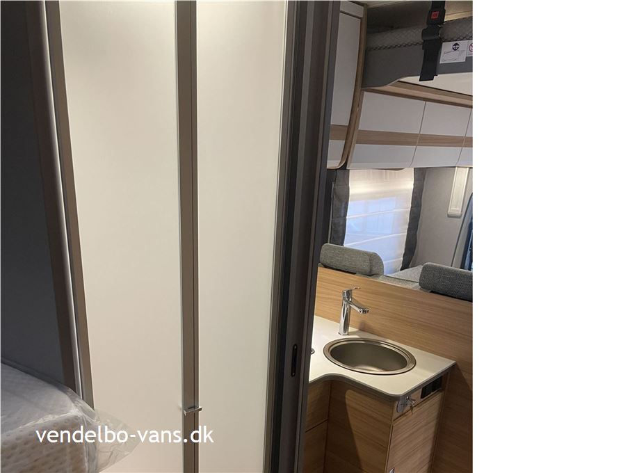 Dethleffs Just T 7052 EB - 90 Year