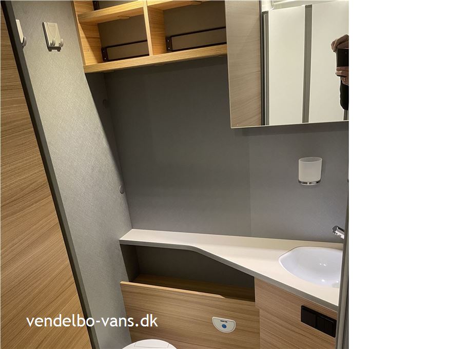 Dethleffs Just T 7052 EB - 90 Year