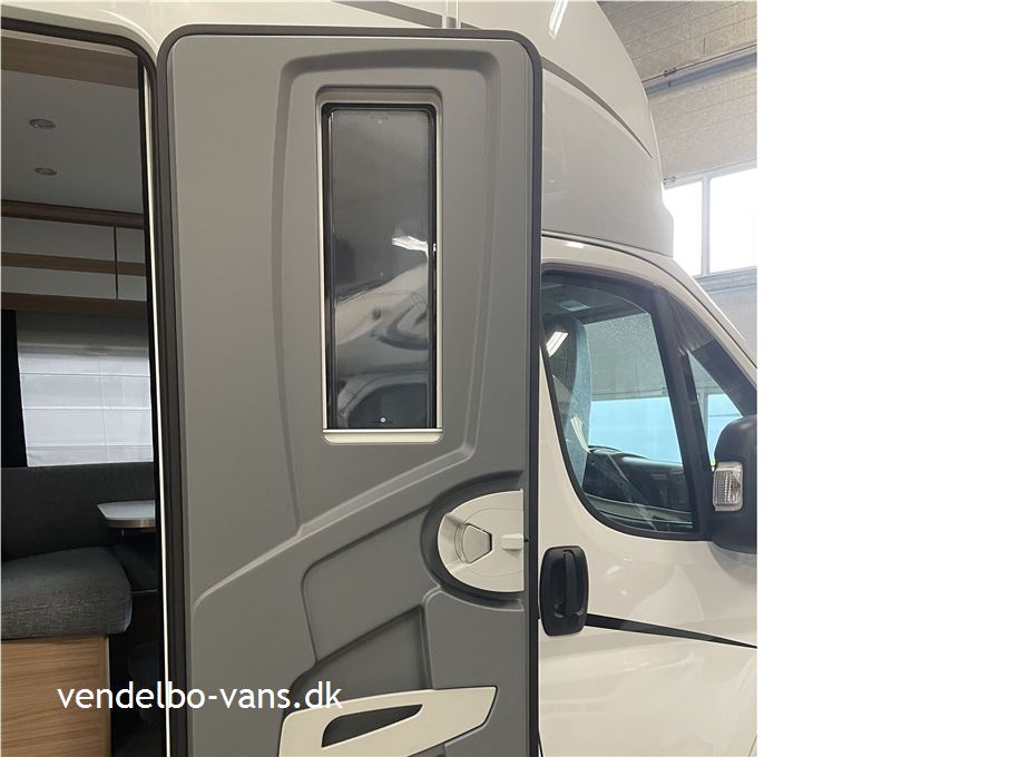 Dethleffs Just T 7052 EB - 90 Year