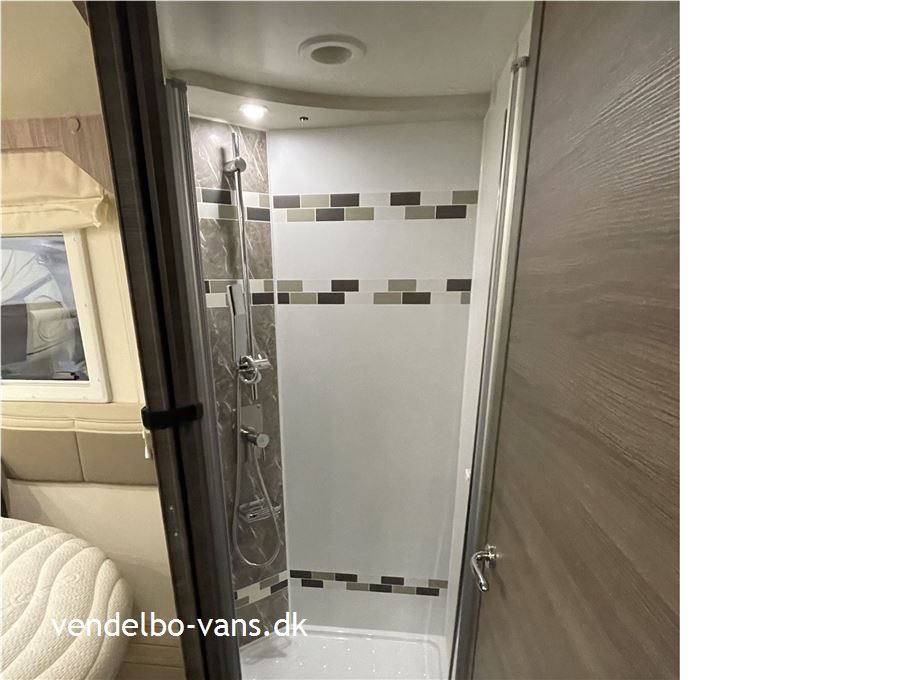 McLouis Nevis 879 G Matic