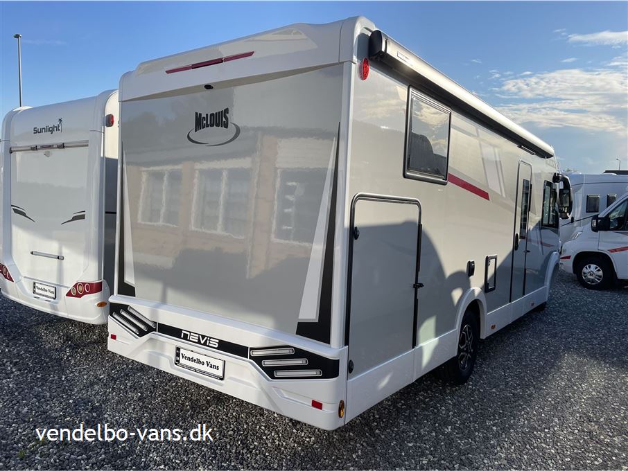 McLouis Nevis 873